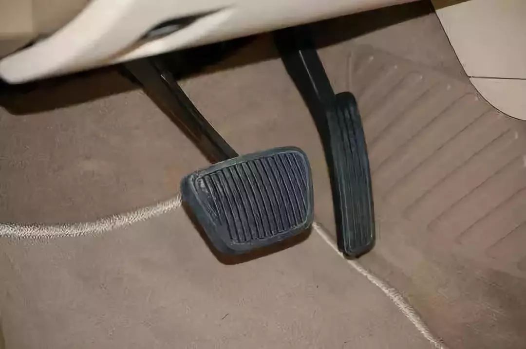 摩托車剎車圈，輪轂剎車圈，鼓式制動器，Drum brake，摩托車制動鐵套